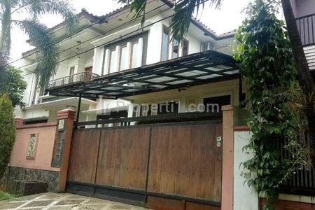 Dijual Rumah Mewah Strategis Dalam Komplek Area UIN Ciputat Tangerang Selatan
