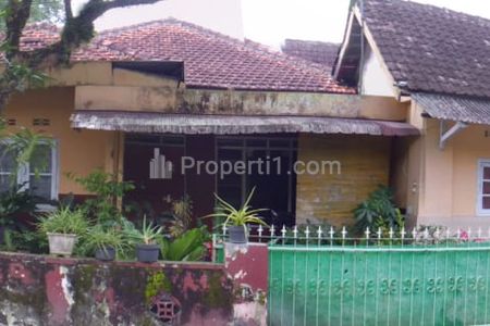 Jual tanah dengan bonus rumah