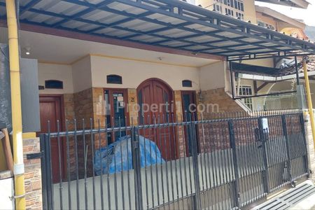 Jual Rumah Dekat Lapangan Gasmin Antapani Bandung