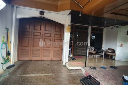 Dijual Rumah Luas 2 Lantai di Kawasan Strategis Tangerang Dekat Alun-alun Ahmad Yani