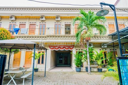 Dijual Kostan Mewah Klasik Strategis 58 Pintu Full Terisi Area Cimanggis Depok Jawa Barat LT 781 m2