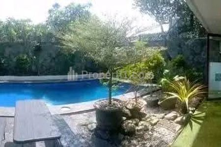 Dijual Rumah Mewah Strategis Termurah Zona Elit Pasar Minggu Jaksel LT 500 m2 Plus Swimming Pool