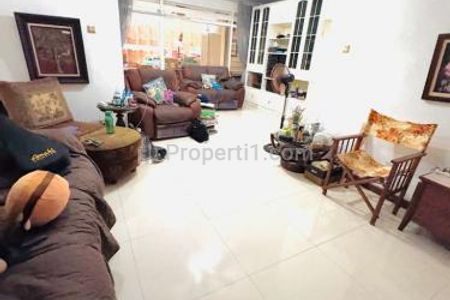 Jual Rumah Gudang Peluru Tebet Jakarta Selatan 4+1 Bedroom Furnished