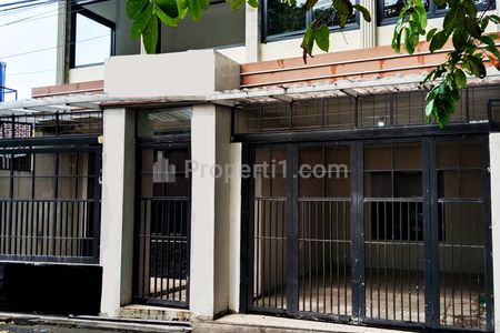 Dijual Rumah di Jl Salendro Buah Batu Bandung Lokasi Startegis