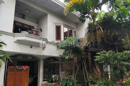 Dijual Rumah Lama Luas Tanah 1.000 m2 di Kemang, Jakarta Selatan