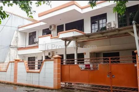 Dijual Rumah 2 Lantai Strategis di Siwalankerto, Surabaya Selatan