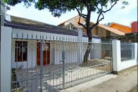 Dijual Rumah Lebar di Mampang Prapatan, Jakarta Selatan