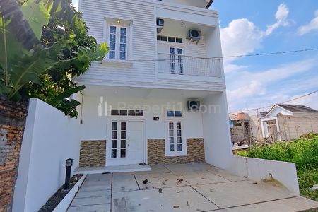 Dijual Rumah Cluster Muslim di Pondok Melati Dekat Mall Pondok Gede, Pinang Ranti, Al Azhar 55, Bebas Pilih Desain