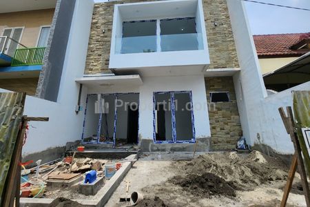 Dijual Rumah Baru Gress Bukit Palma Citraland Surabaya, Dekat Citra Berkat, Superindo, Northwest Citraland, Ciputra Kasih, Sport Center