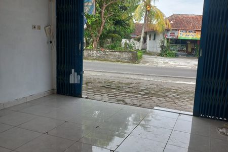Disewakan Ruko Murah dan Aman di Berbah, Sleman