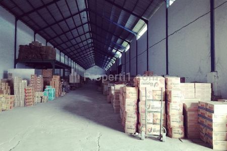 Dijual Gudang Luas Strategis di Raya Gadang, Kota Malang