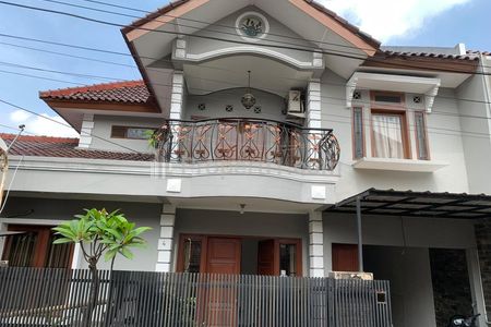 Jual Rumah 2 Lantai Full Furnished di Jl Saturnus Margahayu Raya Bandung