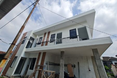 Jual Kost Baru 14 Unit Kamar Tidur di Jalan Kaliurang Km 10, Gondangan Sardonoharjo Ngaglik Sleman Yogyakarta