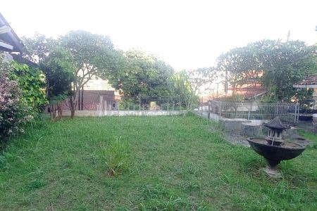 Jual Rumah Terawat Tanah Luas City View di Awiligar Bandung