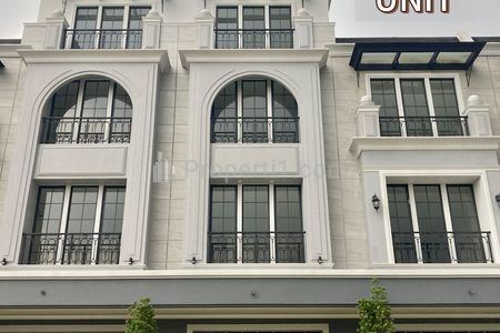 Dijual Ruko Premium American Classic 4 Lantai SIAP HUNI untuk Perkantoran dan Bisnis Retail di Duren Sawit, Jakarta Timur