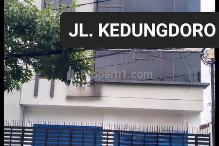 Disewakan Gedung 4 Lantai Surabaya Pusat Kota di Jalan Kedungdoro - Komersial Area Cocok Buat Segala Usaha, dekat Jalan Tidar, Arjuno, Diponegoro