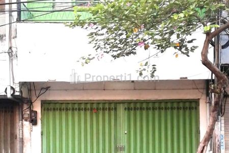 Ruko Disewakan/Dijual Raya Kedungdoro Surabaya Pusat 3 Lantai Lokasi Strategis