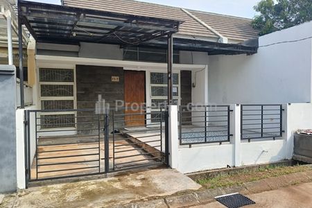 Disewakan Rumah Tinggal Cluster Florentina Bogor, Posisi Hadap Taman