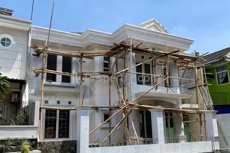 Dijual Rumah Strategis di Lingkungan yang Aman dan Nyaman di BSD City, Tangerang Selatan