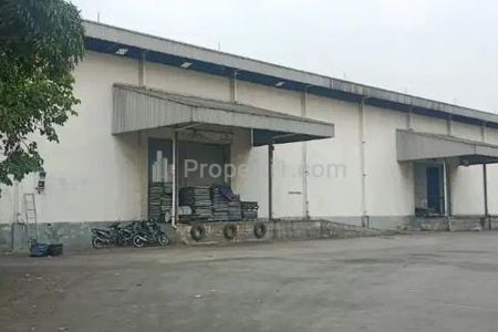 Dijual Gudang Sangat Luas di Jalan Gatot Subroto, Kabupaten Tangerang