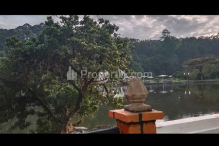 Dijual Rumah Unik Tepi Danau Asri di Cifor, Bogor