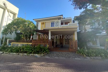 Dijual Rumah Modern Minimalis Full Furnish Dalam Perumahan Elite Jl. Kaliurang Km 9 Yogyakarta Dekat UGM UII