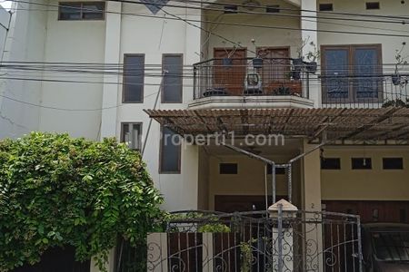 Jual Rumah di Rawamangun Jakarta Timur Siap Huni Lokasi Strategis