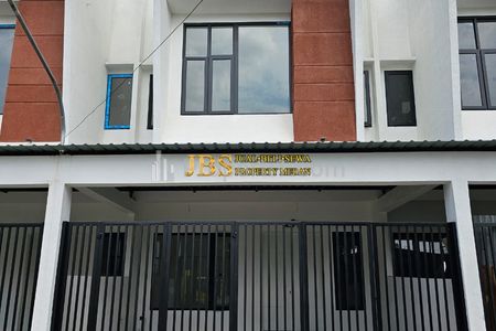 Dijual Rumah di Komplek Rukun Mas Jalan Setia - Daerah Adam Malik, Medan