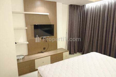 For Sale Apartemen Taman Anggrek Condominium - 2+1 BR Good Unit Ready to Move In