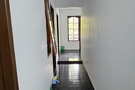 Jual Hitung Asetnya Aja !!! Rumah Kost Gegerkalong Tonggoh Dekat KPAD Bandung