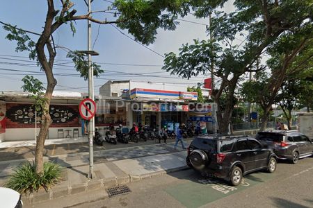 Dijual Rumah Usaha di Jalan Raya Ahmad Yani Ayani Surabaya Deretan Trans Icon
