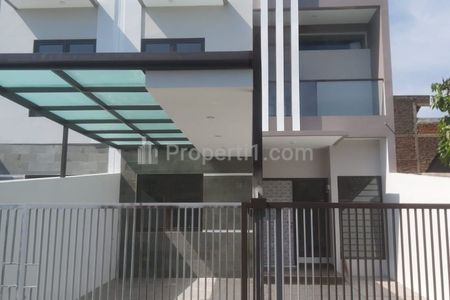 Jual Rumah Baru 2 Unit Siap Huni di Riung Bandung