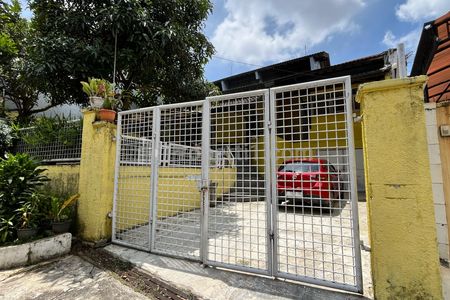 Dijual Rumah Luas & Terawat di Gegerkalong Kota Bandung