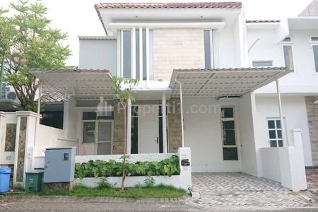 Jual Rumah 2 Lantai SHM di CitraLand - Taman Puspa Raya., Surabaya