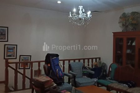 Sewa Rumah 2 Lantai di Ciputat Tangsel