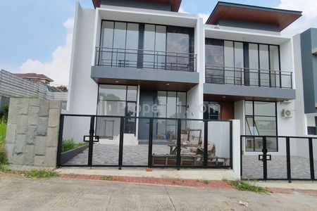 Jual Rumah Baru Mewah Eksklusif di Komplek Setra Duta Bandung