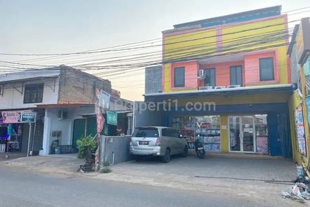 Dijual Tempat Usaha Strategis di Raya Jombang, Tangerang Selatan
