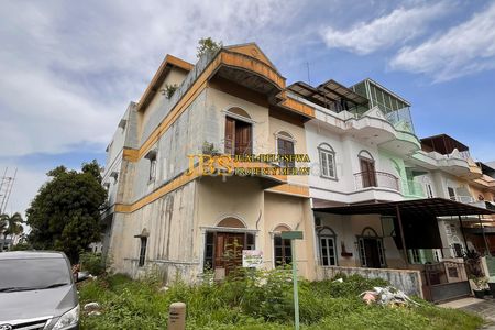 Dijual Rumah Hook di Komplek Cemara Asri Jalan Kiwi - Medan