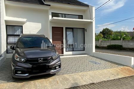 Dijual Rumah Hook Terawat di Grand Pinus Regency Kota Bandung