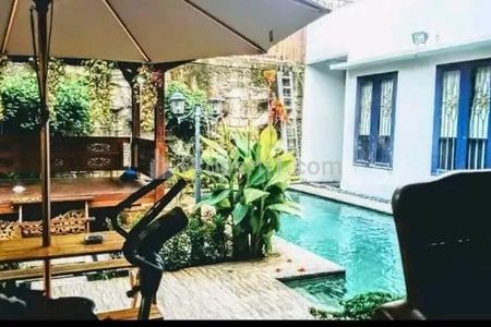 Dijual Rumah Mewah Harga Termurah di Kelasnya, Ada Kolam Renang, Lokasi di Cipete, Jakarta Selatan, DKI Jakarta