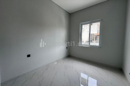 Dijual Rumah Baru Sektor 8 Gading Serpong