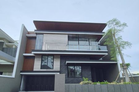 Dijual Rumah Newton Hill, Citraland, Surabaya - Spek Mewah, Baru Gress
