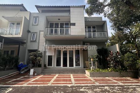 Jual Rumah 2 Lantai di Komplek Cigadung Greenland Bandung