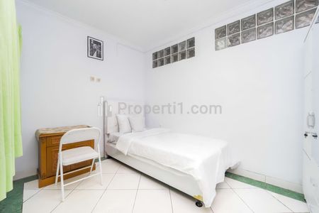 Sewa Kost Putri Dekat Kota Kasablanka, Mall Bassura City, Kampus STIS, RS Hermina Jatinegara, Stasiun Tebet