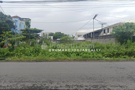Dijual Tanah Strategis Pinggir Jalan Gatak Tamantirto Yogyakarta Dekat UMY, ALMA ATA, UNJAYA, BSI
