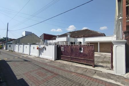 Dijual Tanah Murah Strategis Bonus Bangunan di Jl. Kaliurang Km 7 Yogyakarta Dekat UGM, Pakuwon Mall