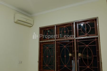 Disewakan Rumah 2 Lantai di Pluit, Jakarta Utara