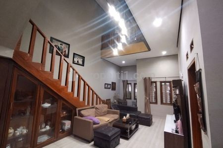 Jual Rumah Kopo Regency Sadang Dekat Taman Kopo Indah, Holis Bandung