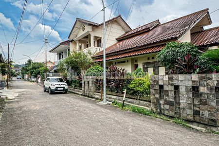Jual Rumah di Jalan Cikutra Baru Kota Bandung