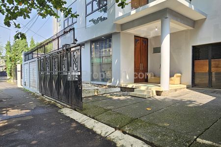 Rumah Dijual Cepat di Cilandak Jakarta Selatan Lokasi Belakang Citos
